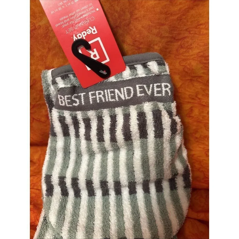 New Reddy Clean Up Kit ~ Glove, Quick Drying Dogs Mouth Or‎ Paw Towel